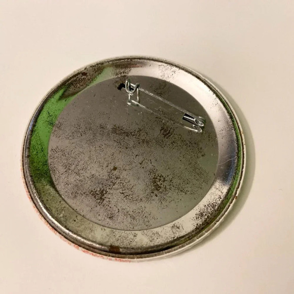 Vintage 1989 McDonalds Moscow Button  Pin Collectible Pinback - Picture 7 of 11